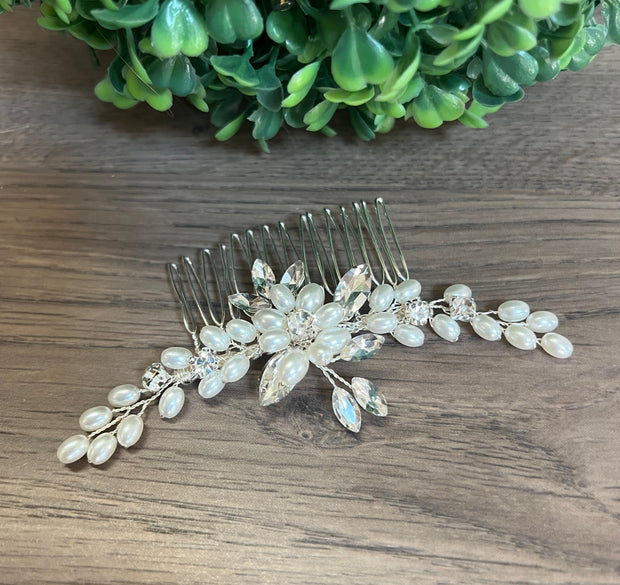 Pearl Bridal Hair Comb - Nichole