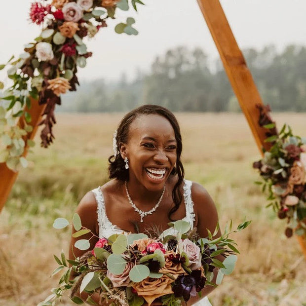 Jamie - Crystal Pearl Bridal Earrings