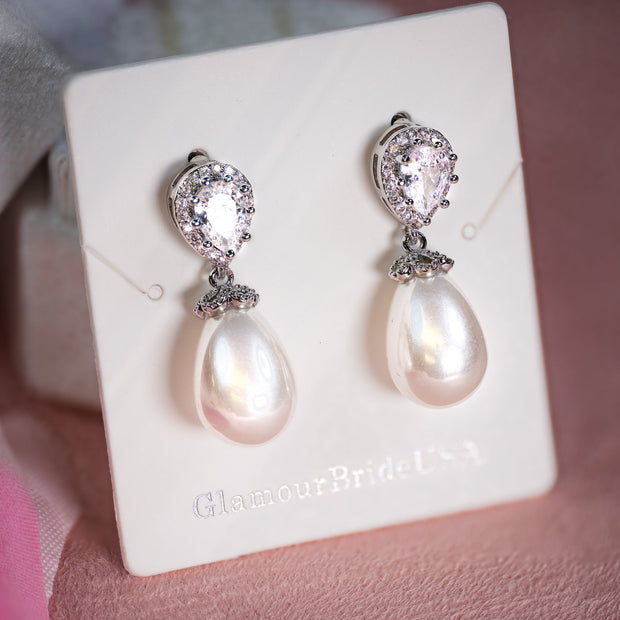 Leslie - Gold Pearl Bridal Earrings