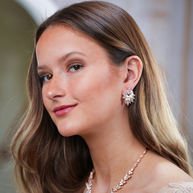 Jamie - Crystal Pearl Bridal Earrings