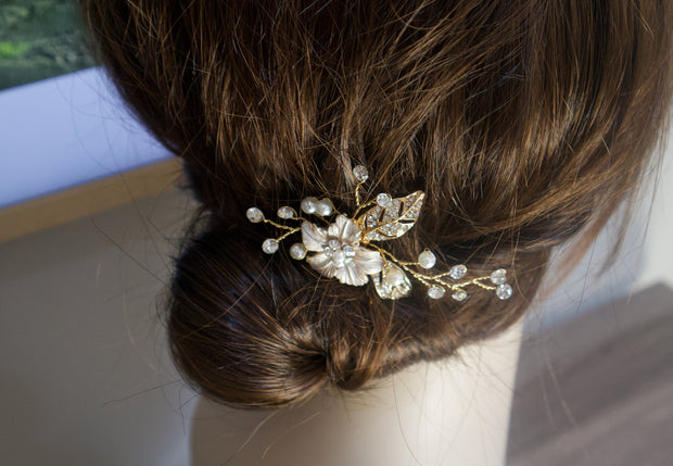 Bridal hair pins Gold bridal flower hair pins  Ivory wedding hair pins Flower hair pins Wedding hair pins Bridal floral hair pins