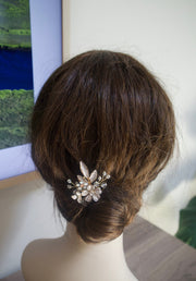Bridal hair pins Gold bridal flower hair pins  Ivory wedding hair pins Flower hair pins Wedding hair pins Bridal floral hair pins