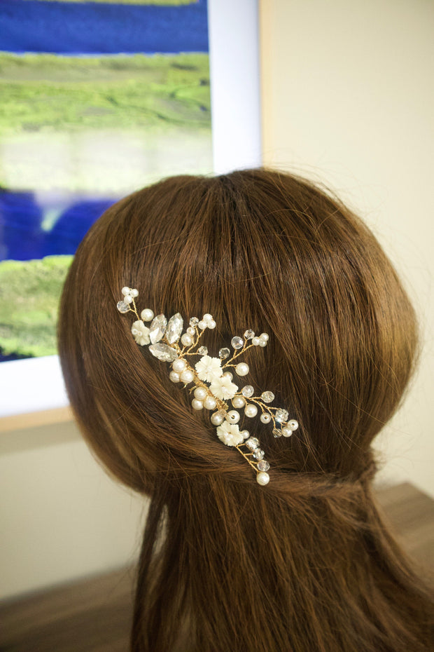 Wedding Hair Comb Bridal Hairpiece Wedding Hair Accessory Floral Bridal Comb Wedding Comb Bridal Headpiece Flower Bridal Comb