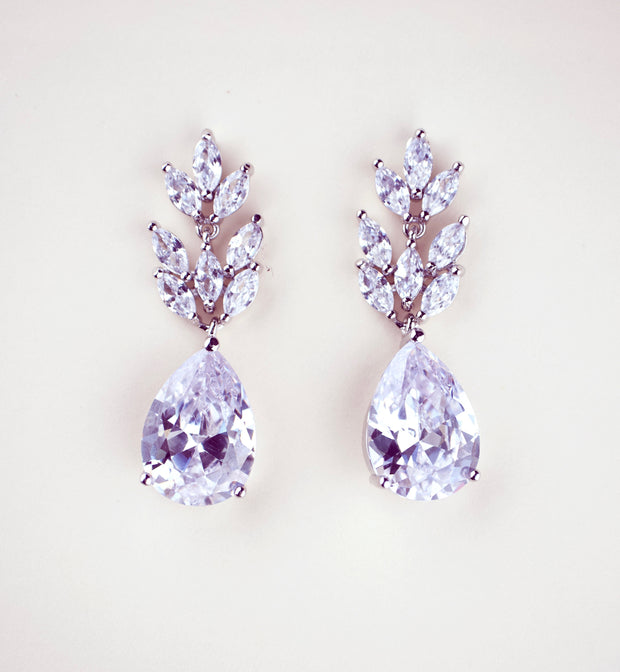 Crystal Bridal Earrings Rose Gold Drop Earrings Silver Crystal Earrings Gold Bridal Jewelry Silver bridal earrings Bridesmaids Earrings Gift