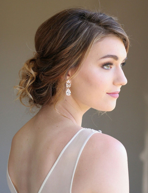Crystal Bridal Earrings Drop Wedding Earrings Wedding Jewelry Bridal drop Earrings Bridesmaids earrings Bridesmaids gift