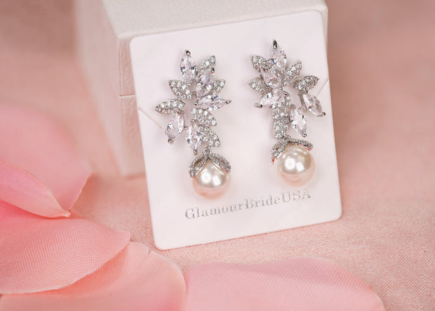 Shannon - Pearl Bridal Earrings